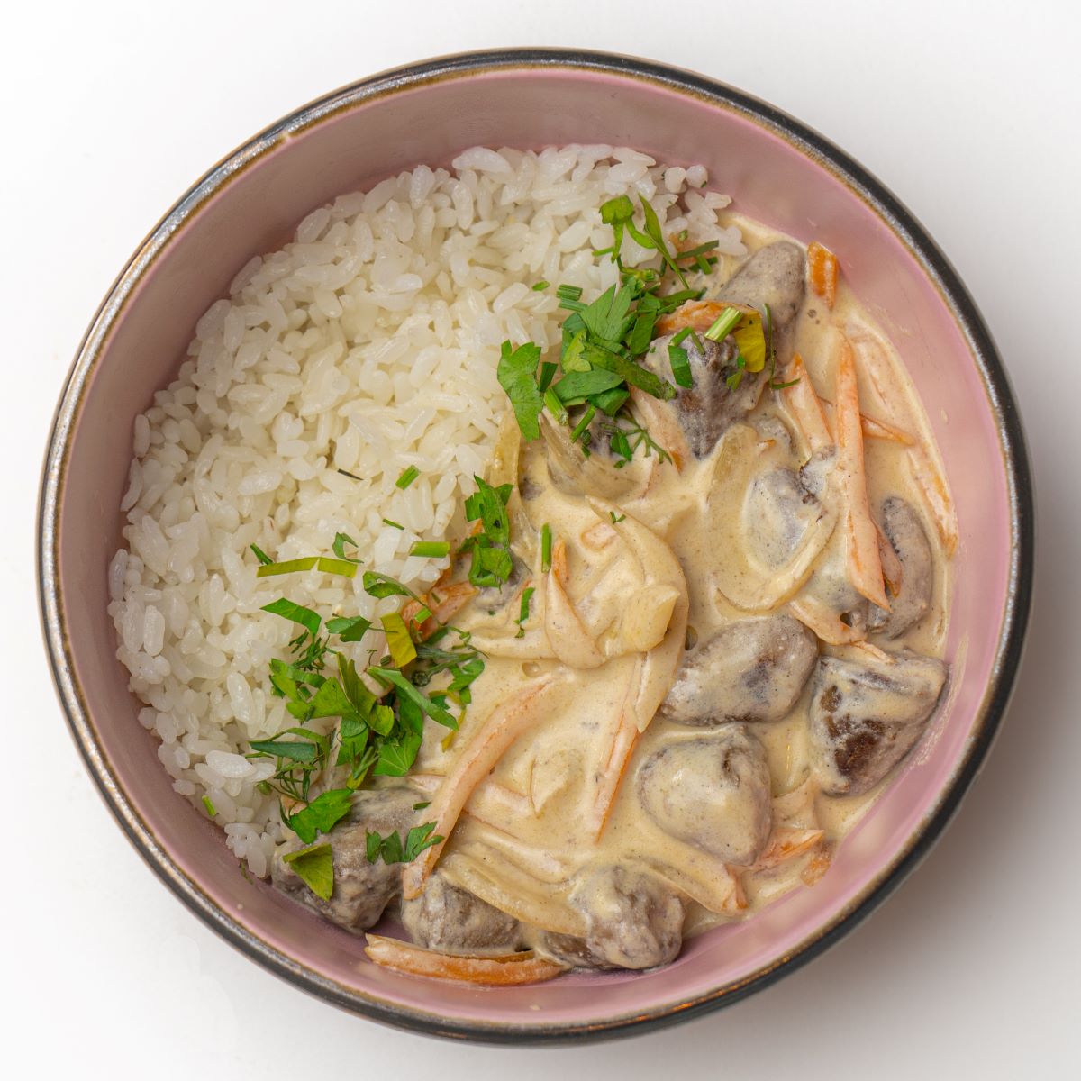 Фото Куриные сердечки в сливочном соусе