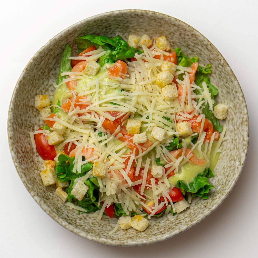 Фото Цезарь с лососем